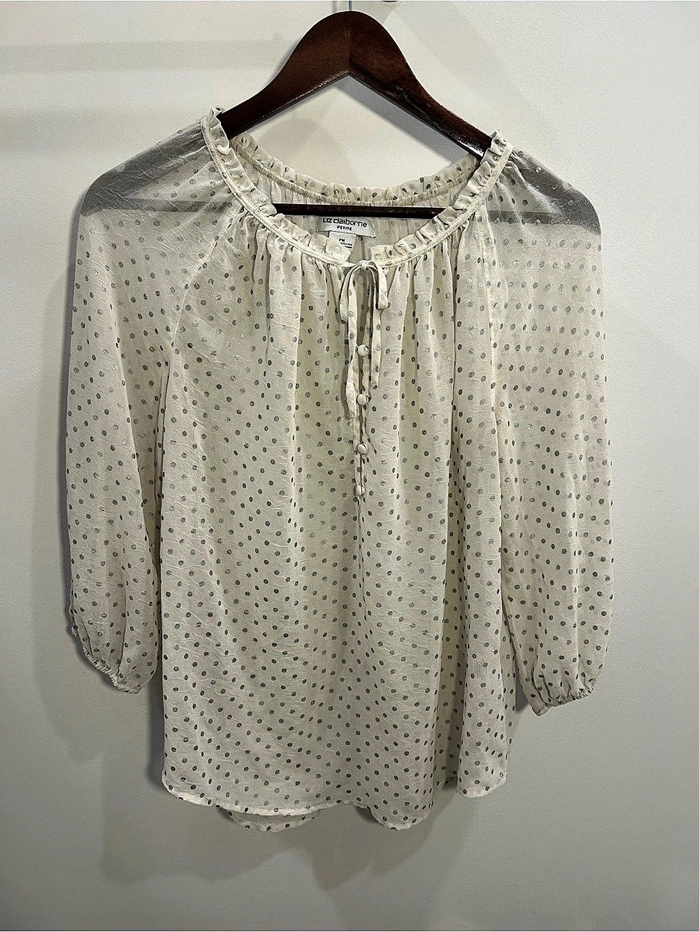 Liz Claiborne Polka Dot Blouse in Cream & Gray Size Medium